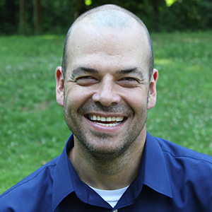 Dr. Adam Earnheardt - profile photo